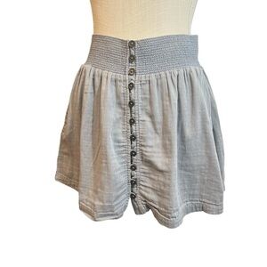 Women’s Gray Buttoned American Eagle Outfitters Mini Skirt Size 4